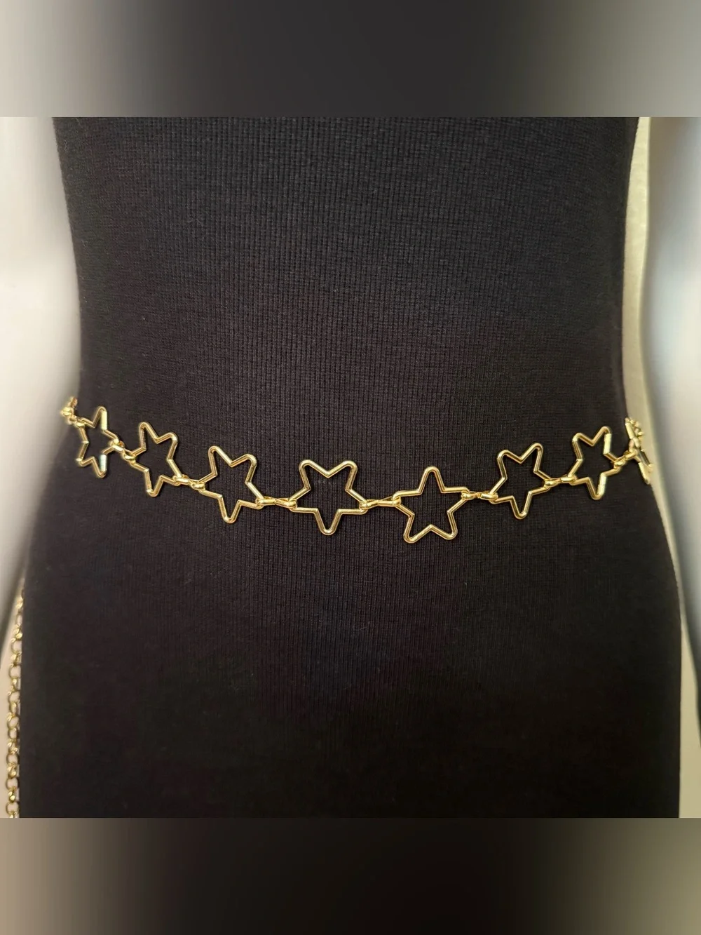 Gold tone star shaped chain belt